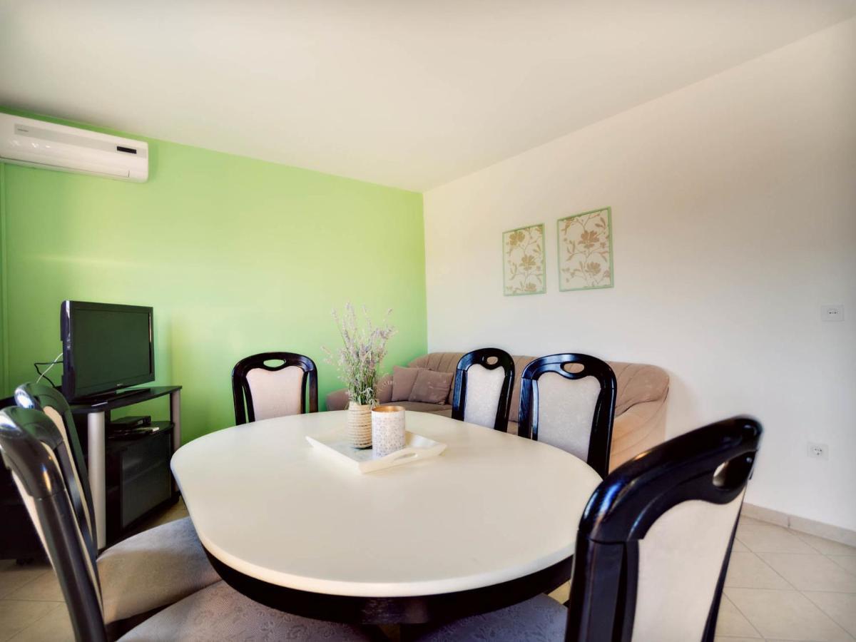Apartments Zizic فوديس الغرفة الصورة