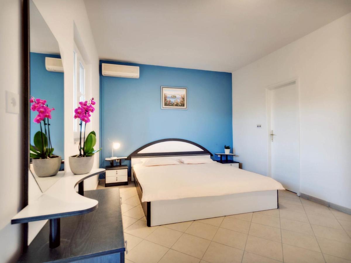 Apartments Zizic فوديس الغرفة الصورة